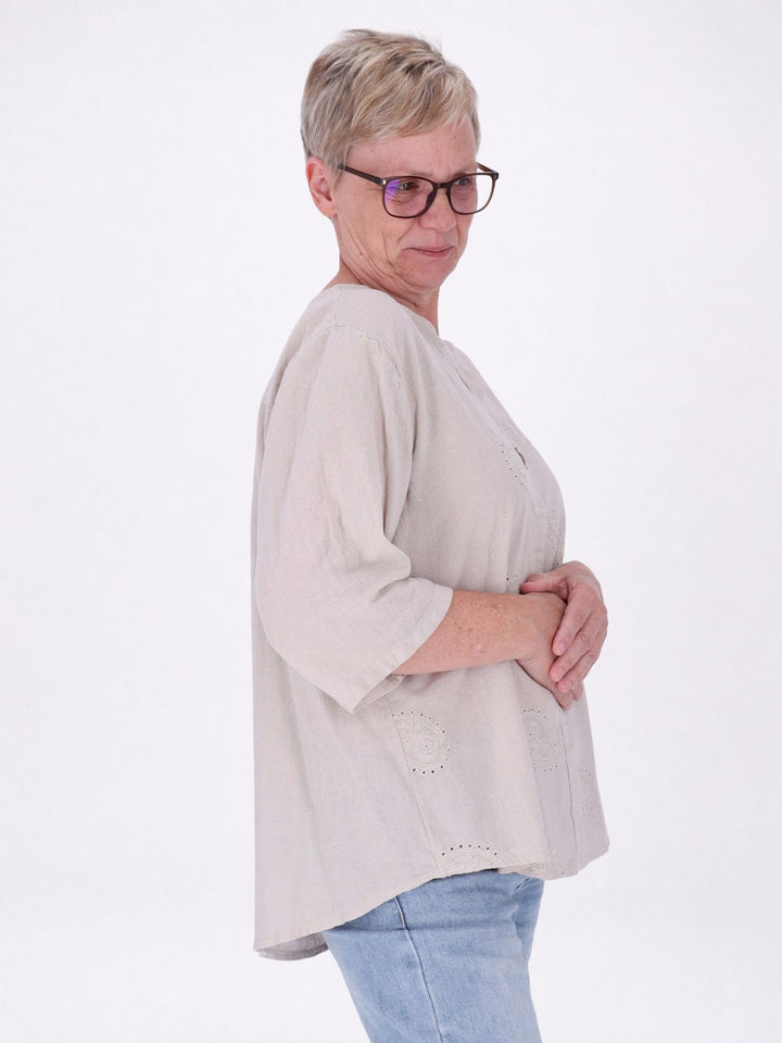Damen T-Shirt mit Paisley-Stickerei und V-Ausschnitt – Beige