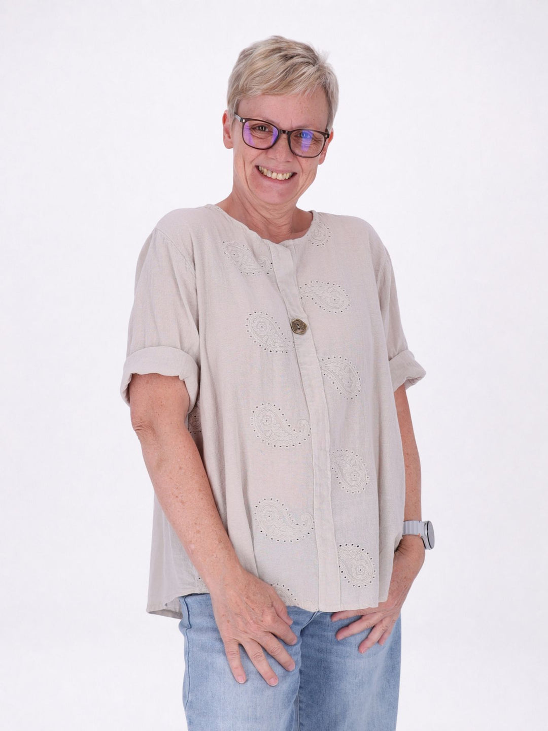 Damen T-Shirt mit Paisley-Stickerei und V-Ausschnitt – Beige