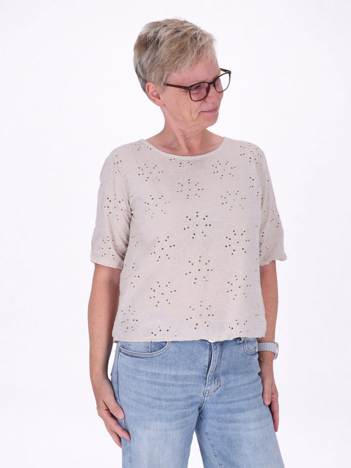 T-Shirt Damen Lochmusterhinten geknöpft -beige