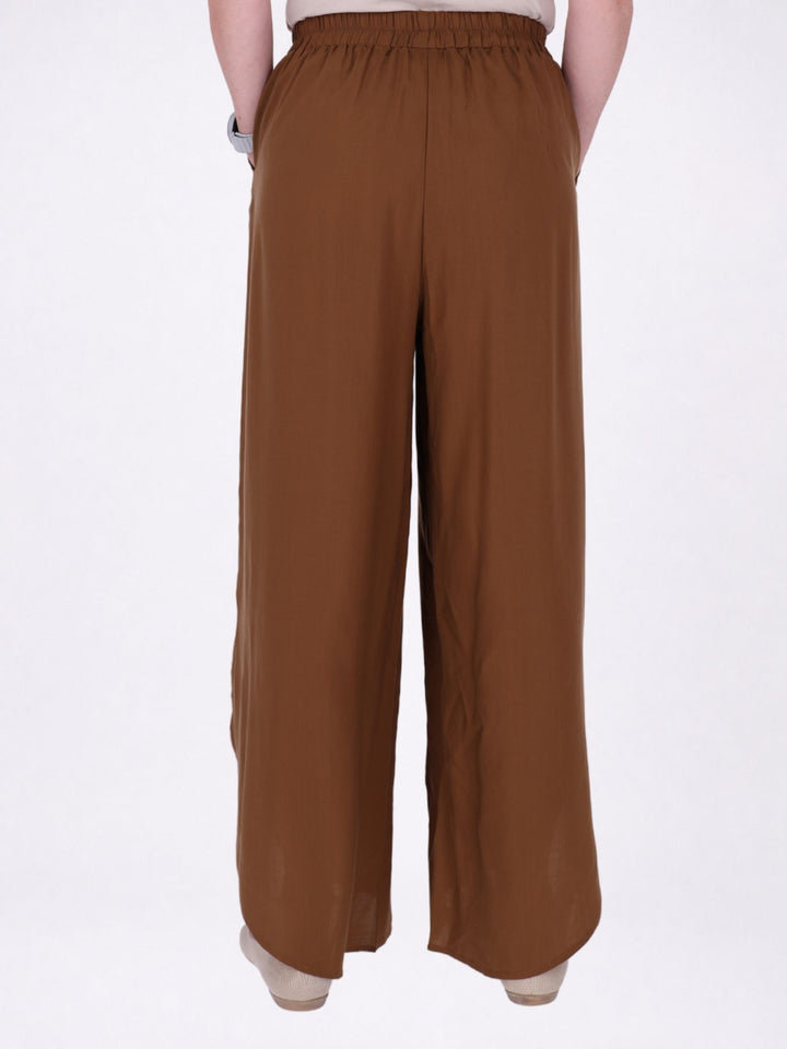 Hose Damen Barrel Schnitt Short unterlegt in Braun