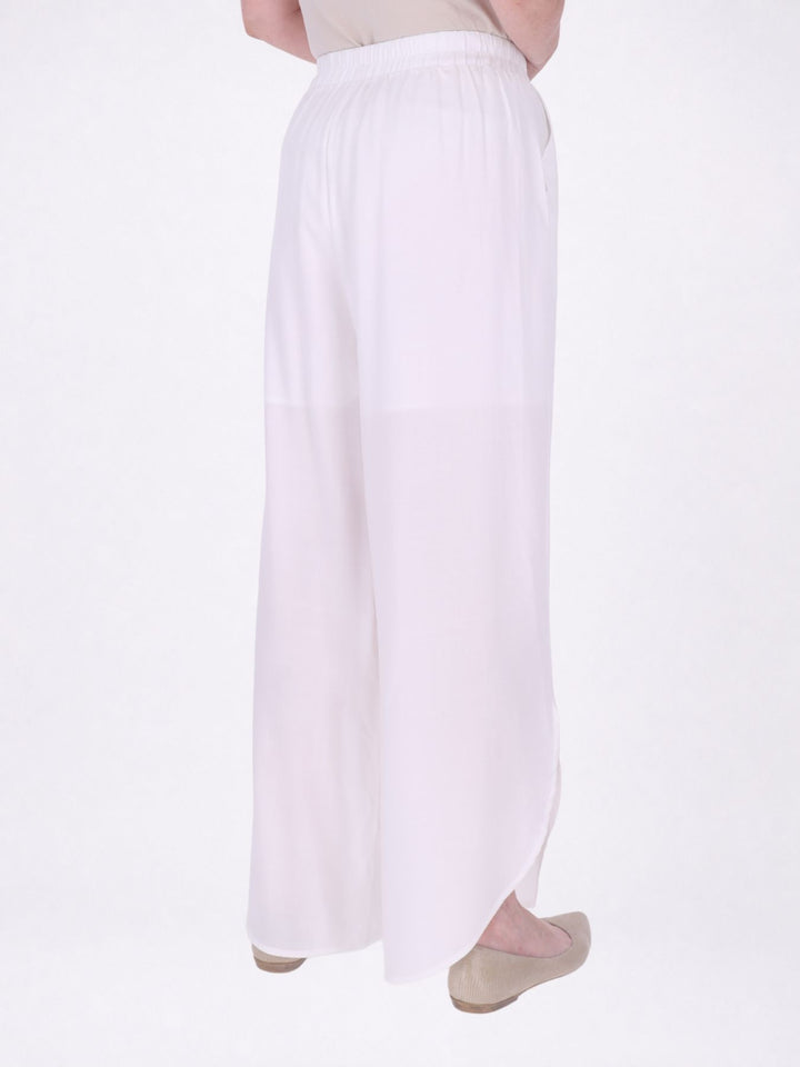 Hose Damen Barrel Schnitt Short unterlegt in Weiß