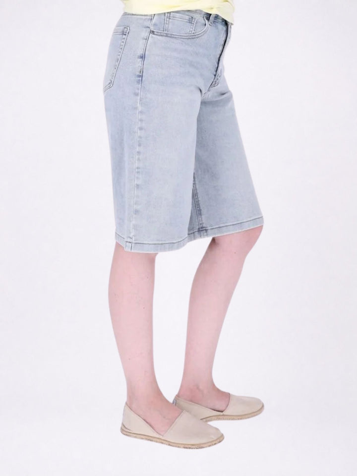 Short Jeans weites bein Capri Länge