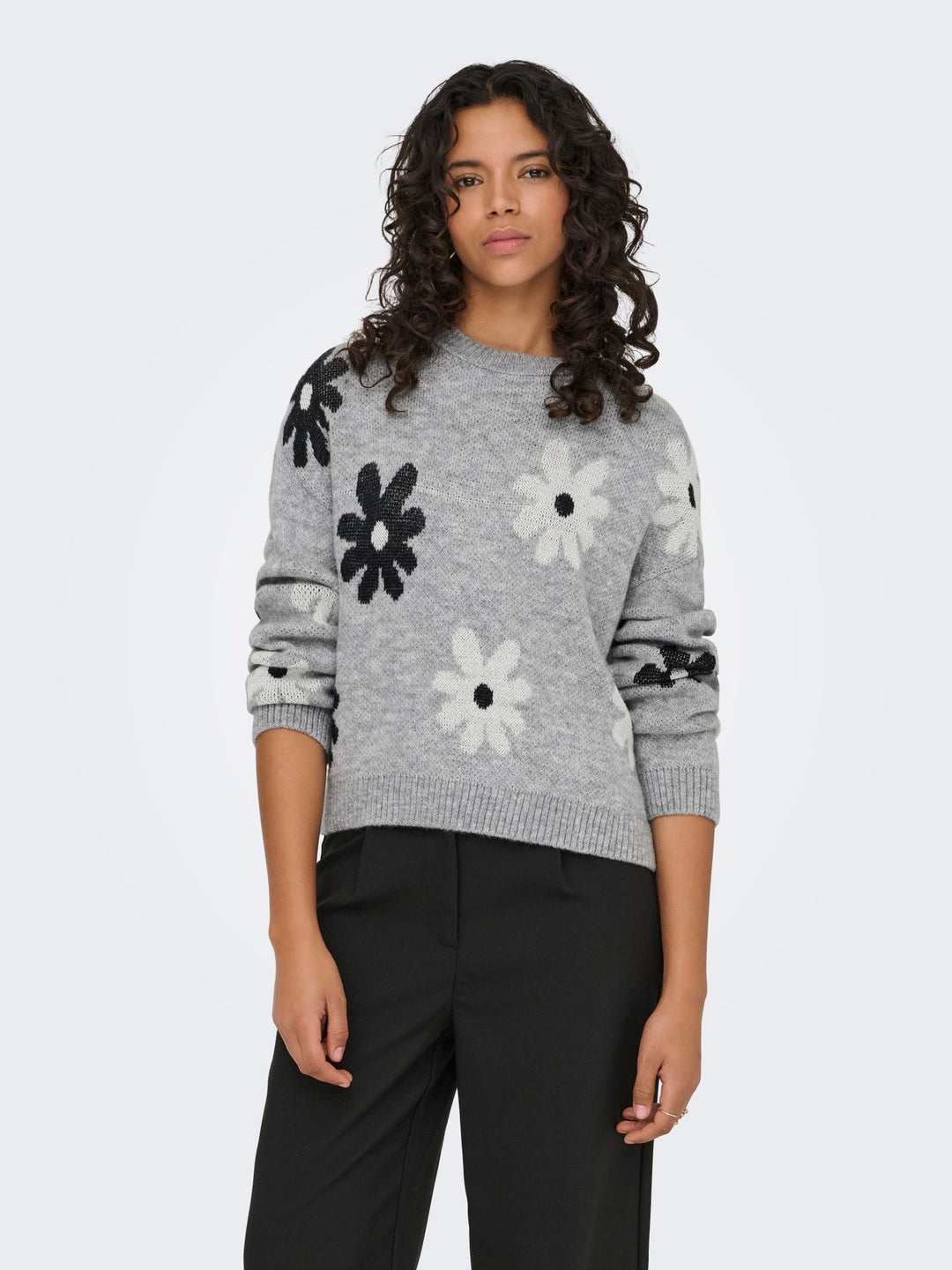 ONLFREESIA LS FLOWER O-NECK KNT NOO