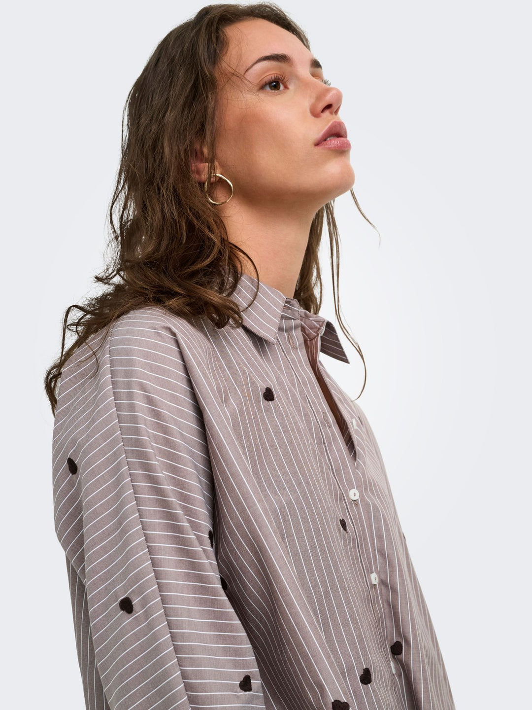 ONLNEW LINA GRACE STR EMB SHIRT NOO