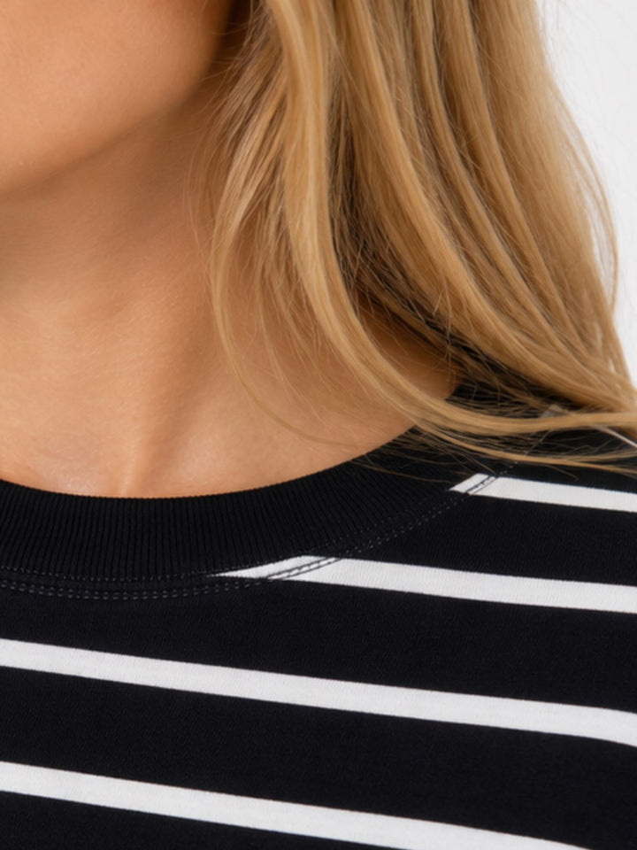 ONLHAPPY L/S O-NECK STRIPE TEE JRS Black/Cloud dancer lena