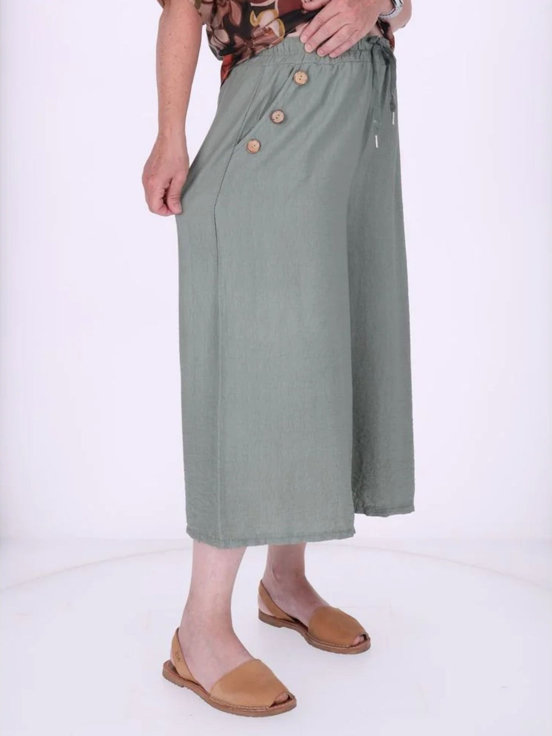 Culotte Damen Knöpfe an Tasche in Khaki