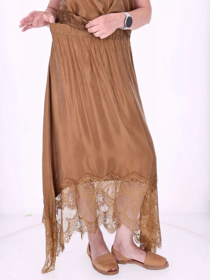 Damen Midi-Rock mit Spitzenkante und asymmetrischem Saum – Camel