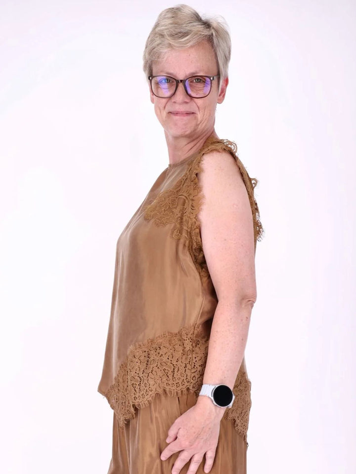 Damen Top mit asymmetrischem Saum und Spitze – Camel