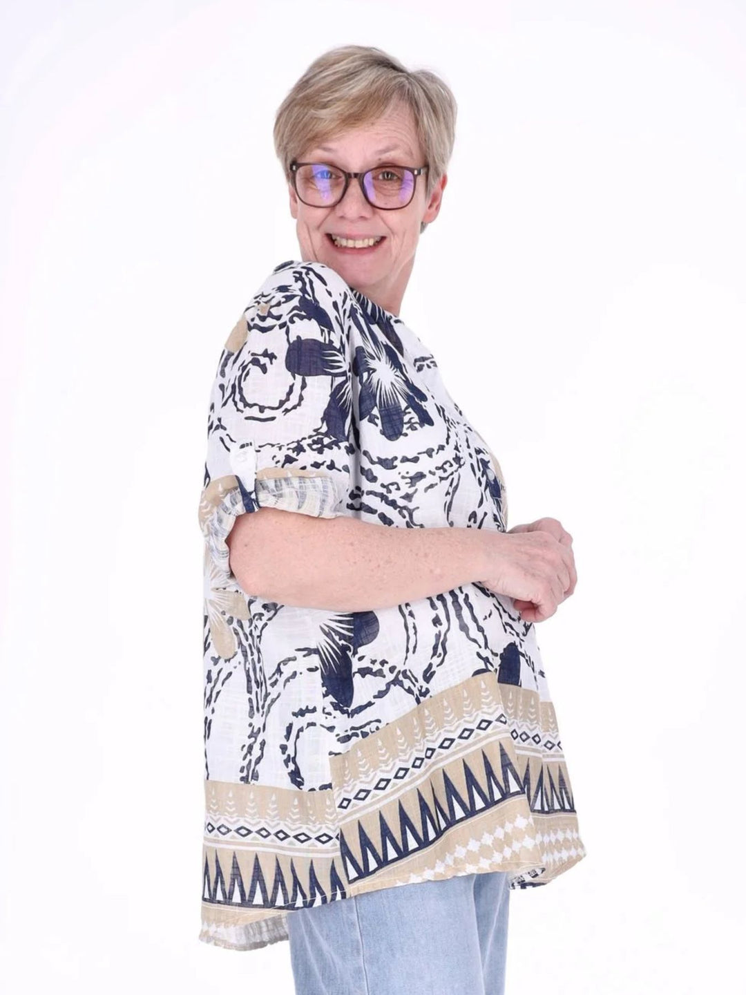Damen Blusenshirt mit Allover-Print und 3/4-Krempelärmeln – Weiß