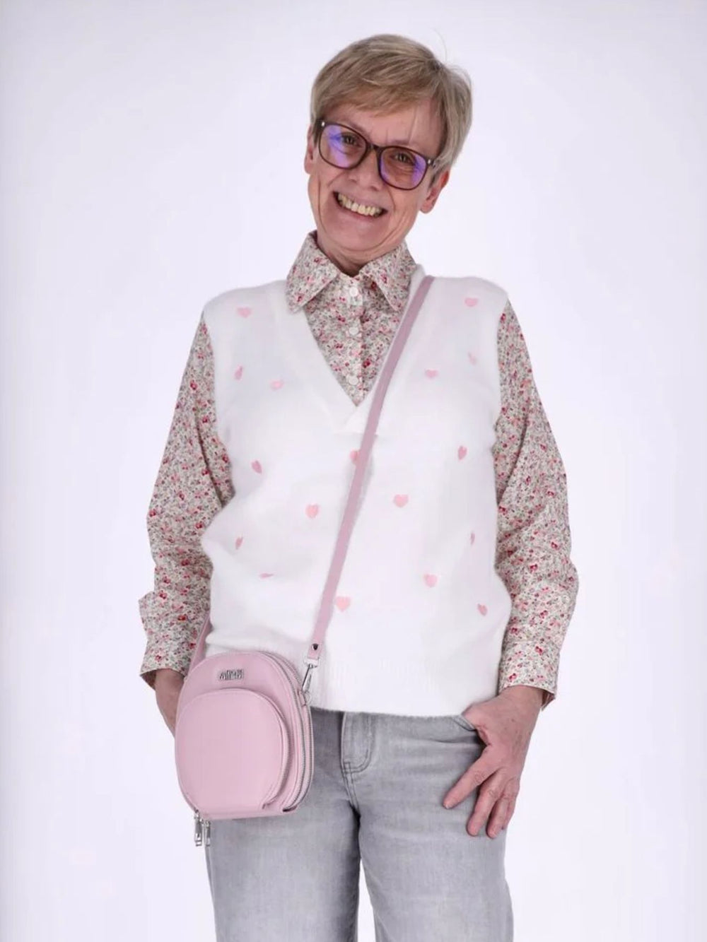 Damen 2-in-1 Strick-Pullunder mit Bluse und Herzmuster – Weiß