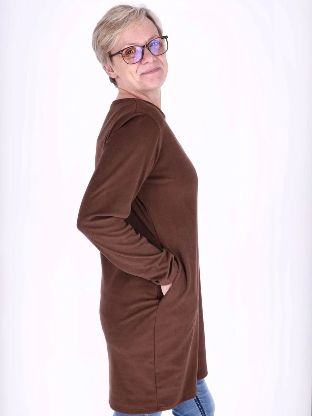 Braunes Damen Kleid mit Seitentaschen & Rundhalsausschnitt