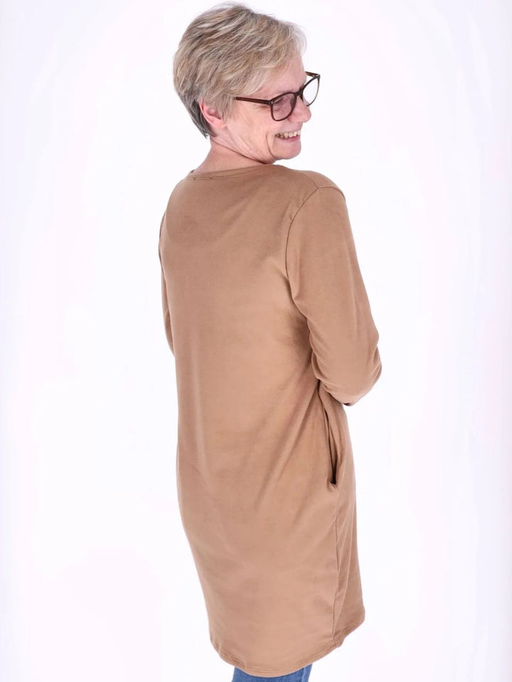 Beiges Damen Kleid mit Seitentaschen & Rundhalsausschnitt
