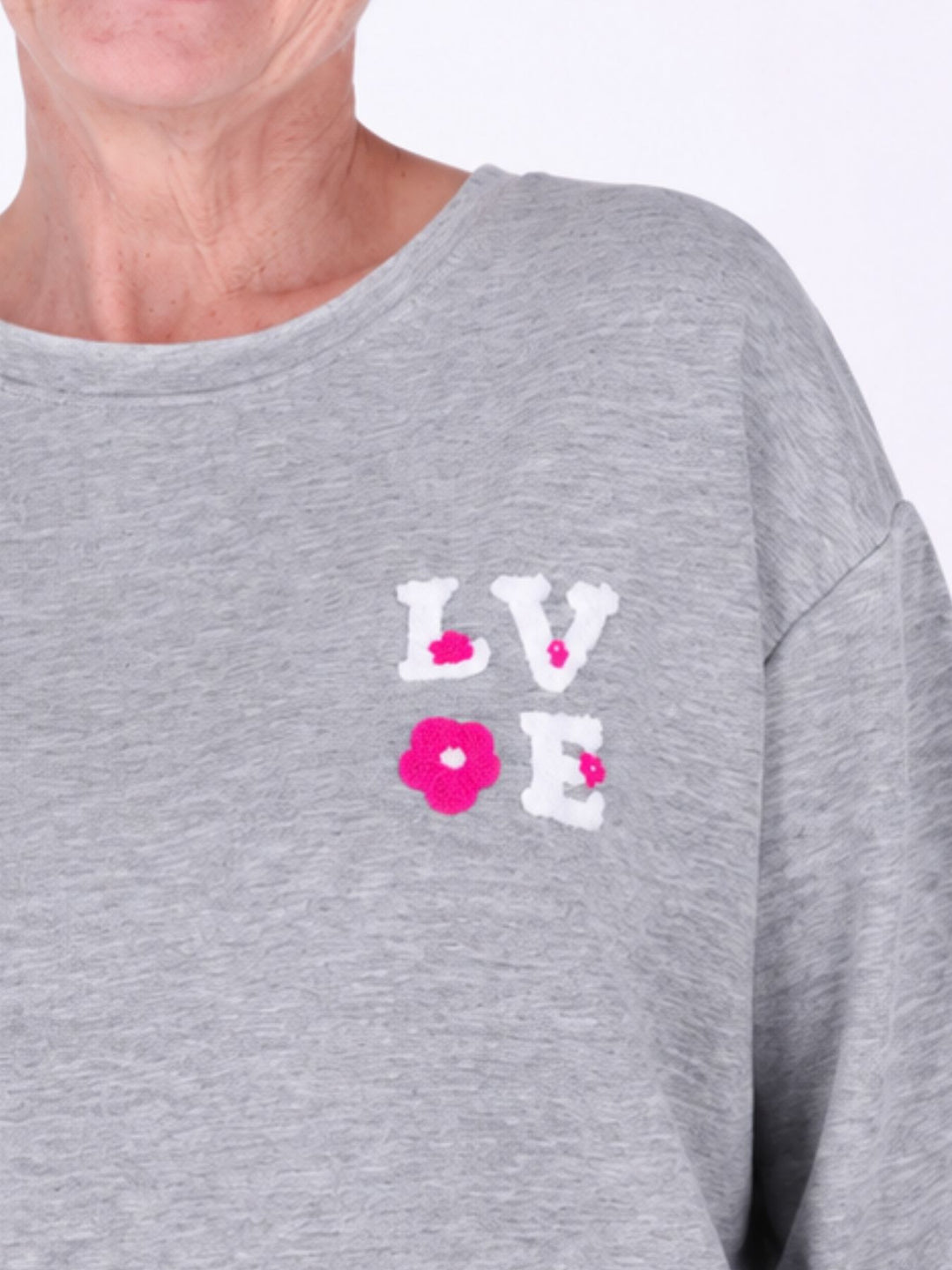 Graues Damen Sweatshirt „LOVE“ mit Rückenprint