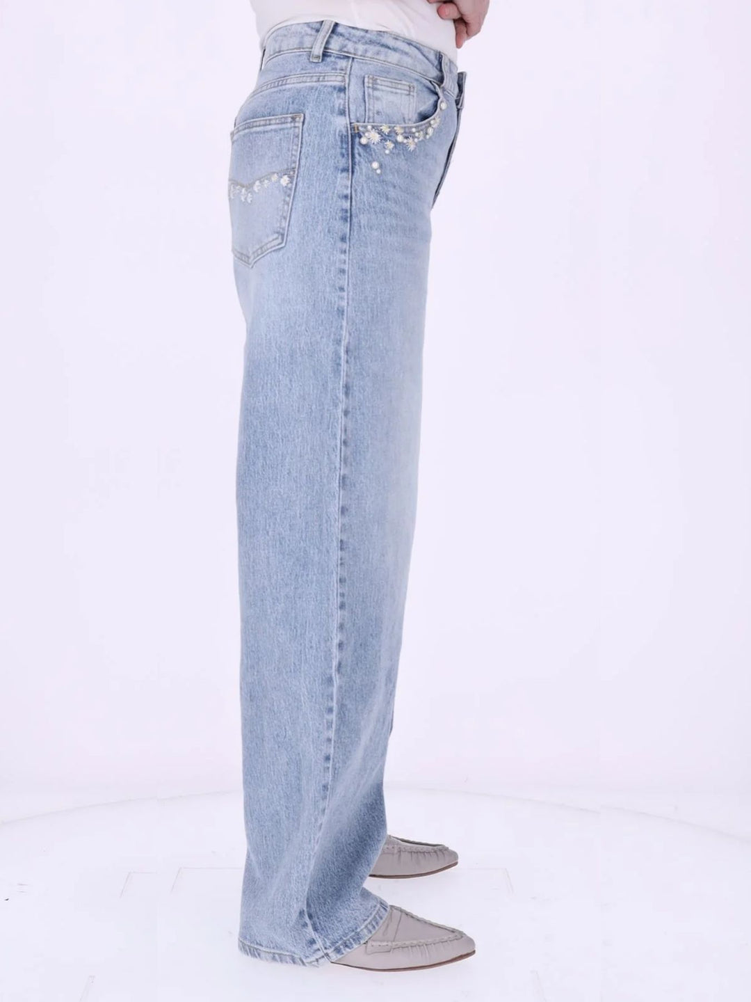 Damen Wide-Leg-Jeans mit floralen Details