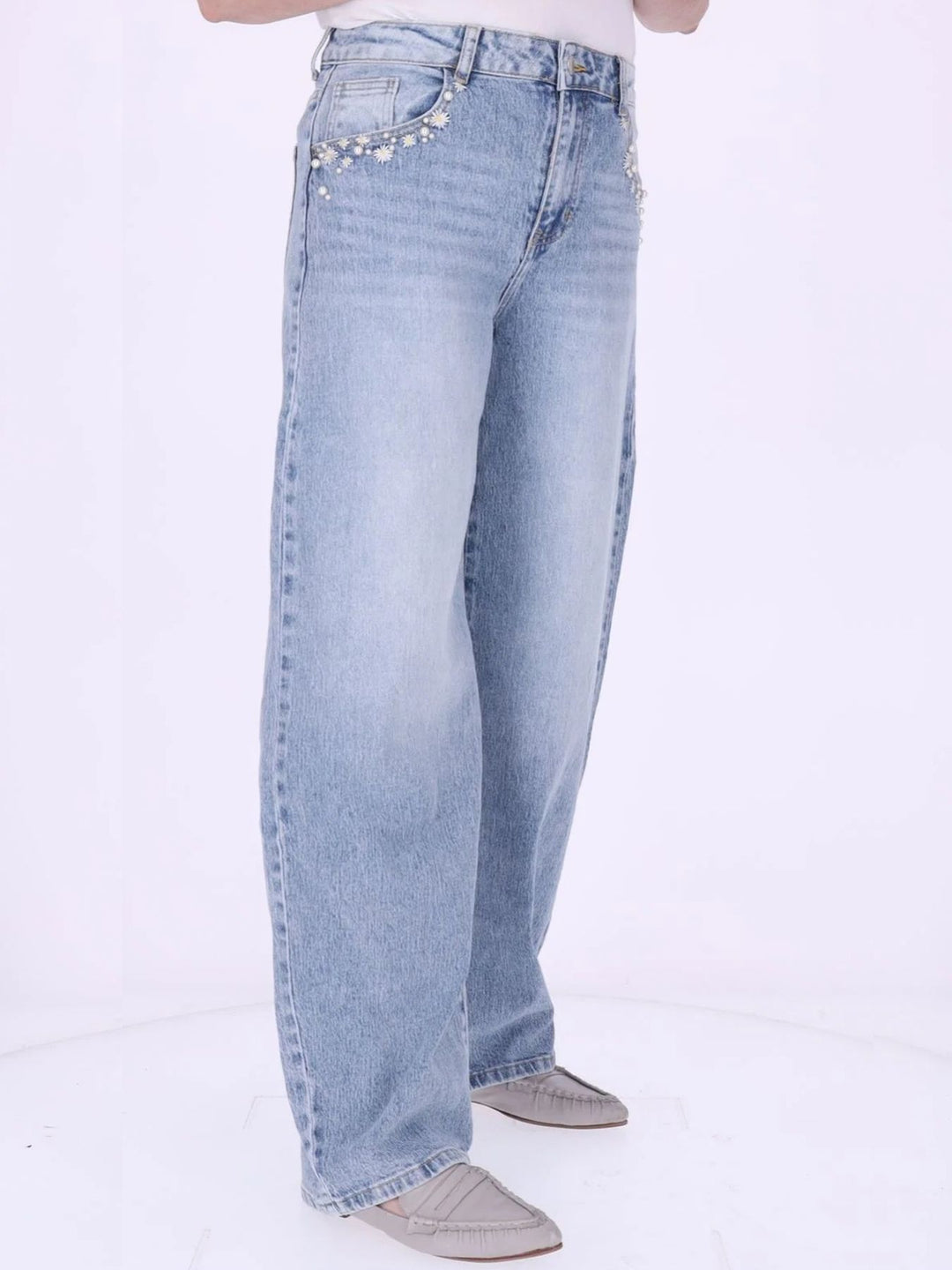Damen Wide-Leg-Jeans mit floralen Details