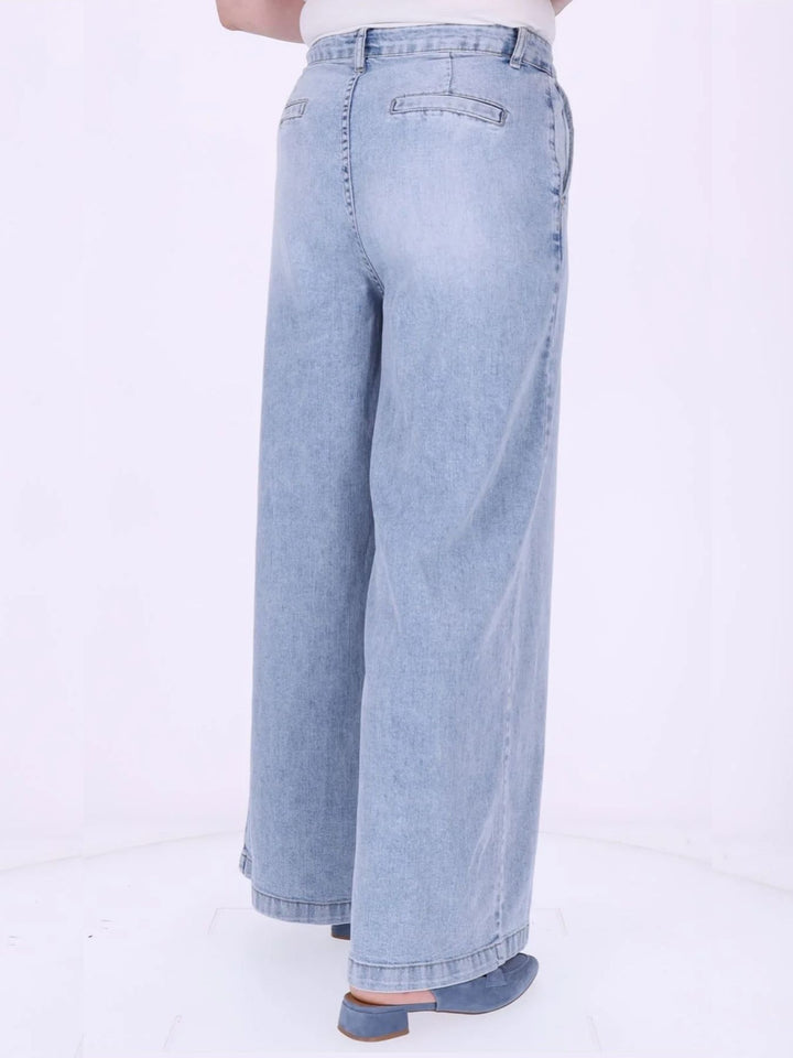 Damen Wide-Leg-Jeans mit Faltendetails – lässig & modern