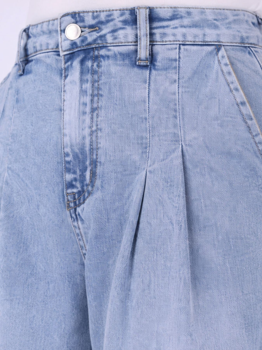 Damen Wide-Leg-Jeans mit Faltendetails – lässig & modern
