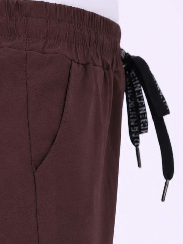 Braune Damenhose mit elastischem Bund & variabler Beinlänge