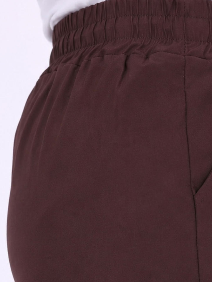 Braune Damenhose mit elastischem Bund & variabler Beinlänge