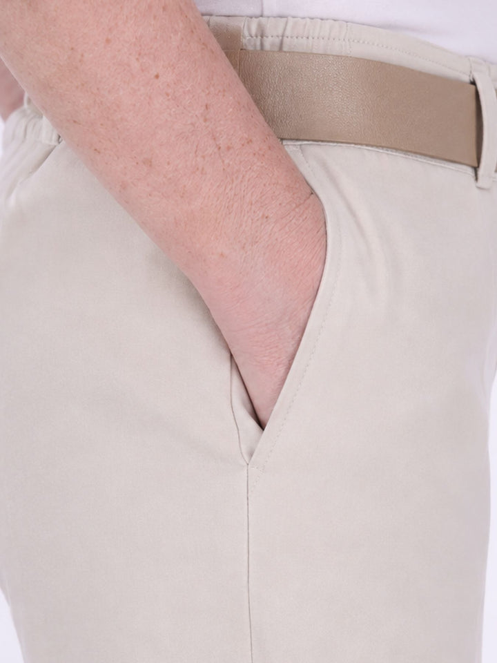 Beige Damen-Sommerhose mit weitem Bein & Gürtel – bequem & chic