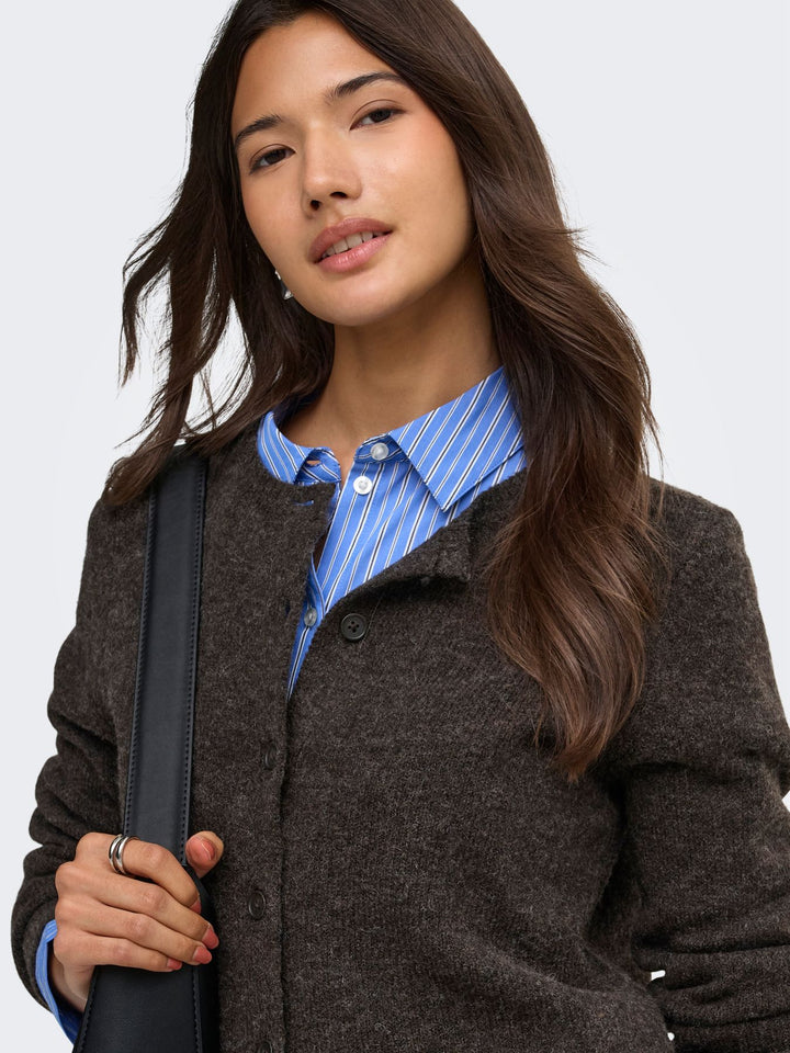 Damen Strickjacke in Mole Melange mit Knopfleiste von Only