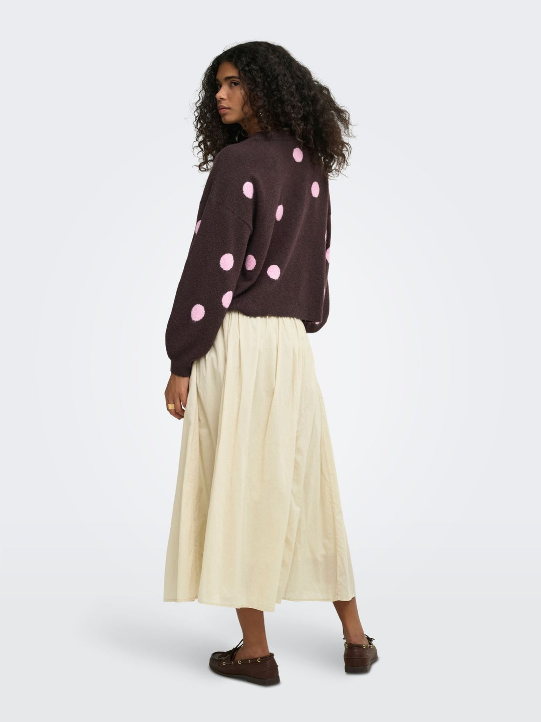 Damen Strickpullover mit Punkten & Rundhalsausschnitt