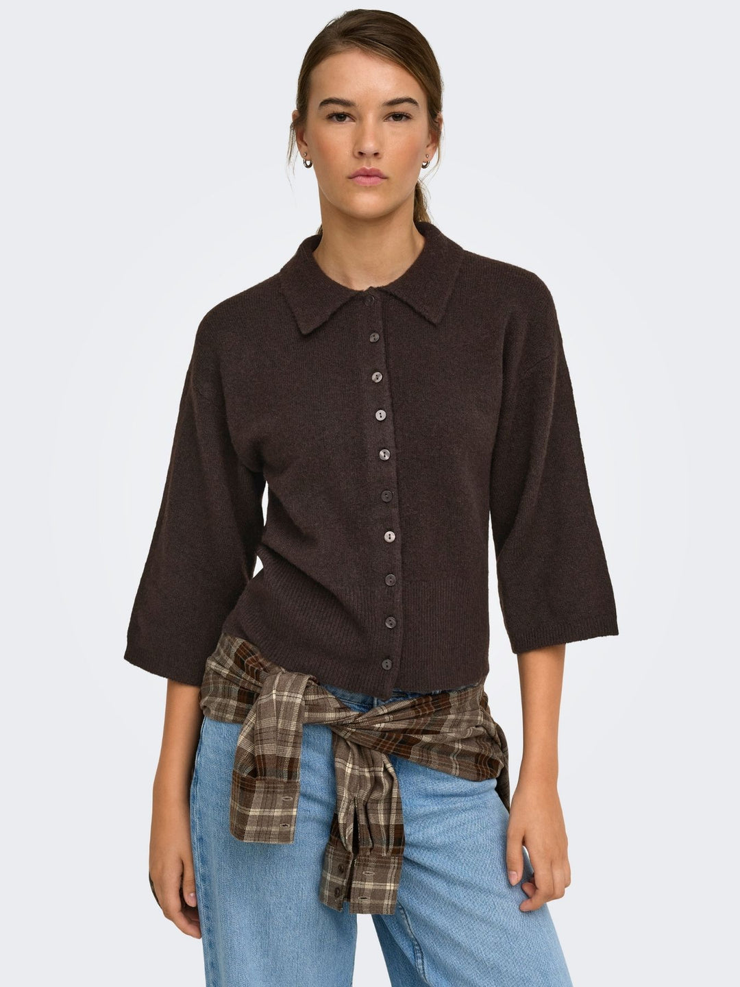 Damen Strickjacke in Coffee Bean mit Polokragen & 3/4-Arm