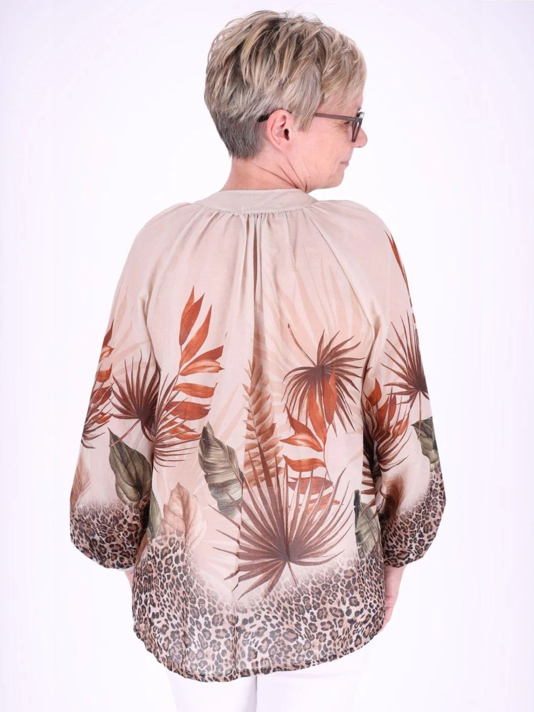 Beiges Damen Blusenshirt mit Dschungel-Allover-Print