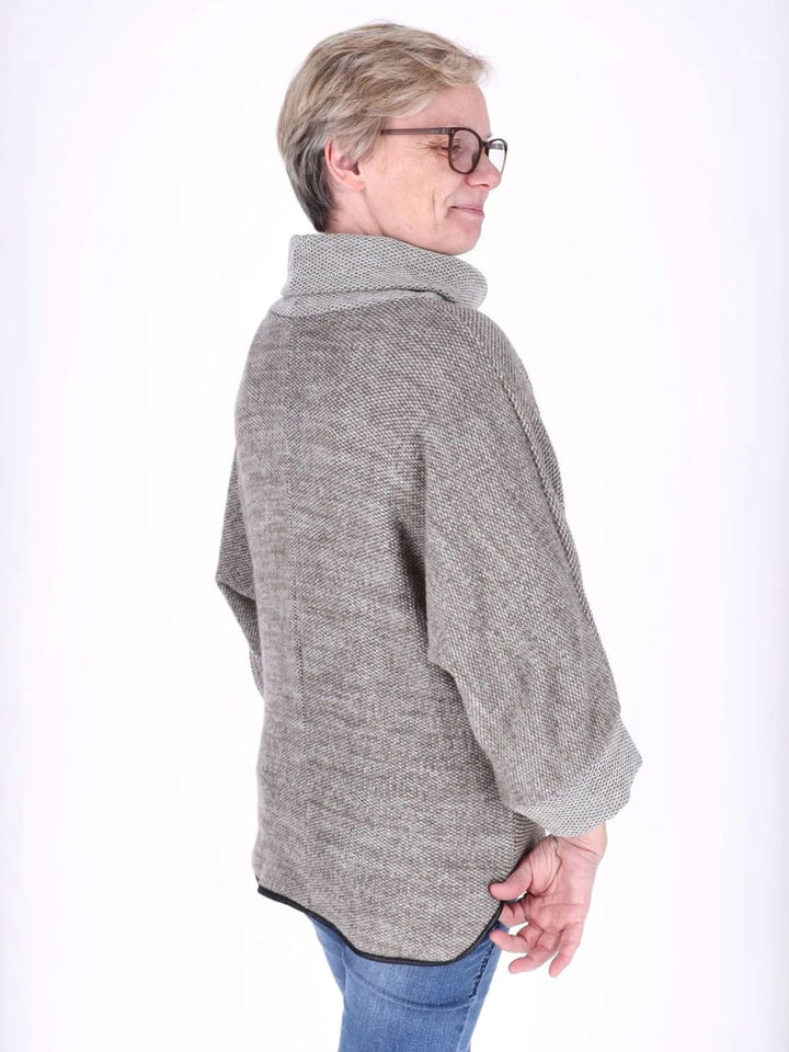 Beiges Damen Sweatshirt im Double-Layer-Look – modern & bequem