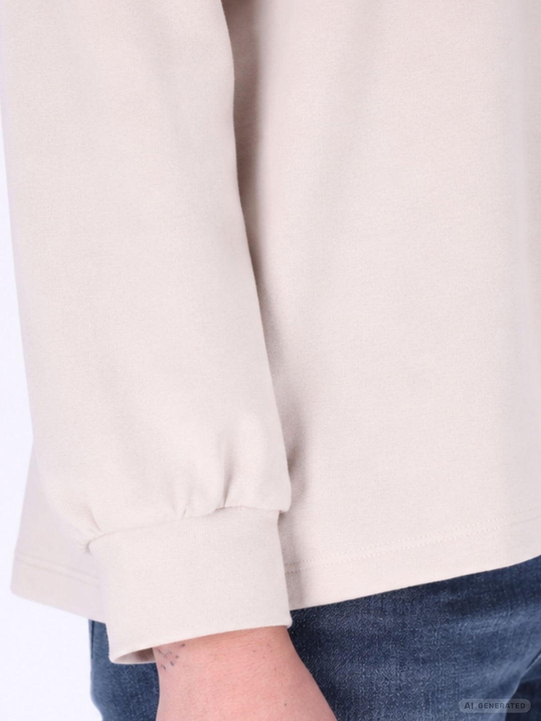 Beiges Damen Poloshirt mit Rüschenkragen & Knopfleiste