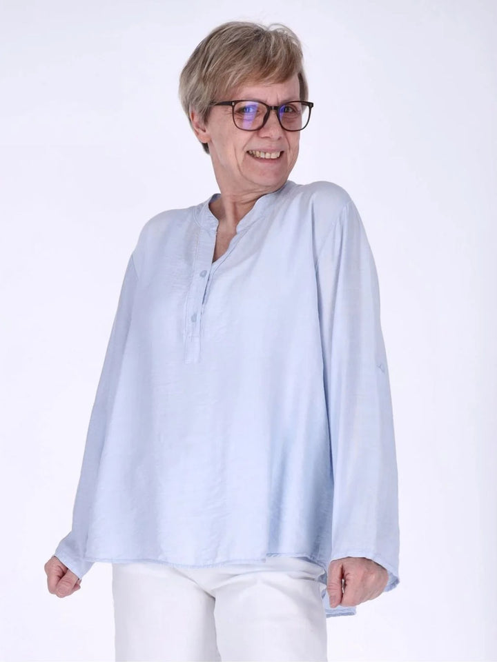 Blaues Damen Blusenshirt aus Viskose mit Krempelarm & Knopfleiste