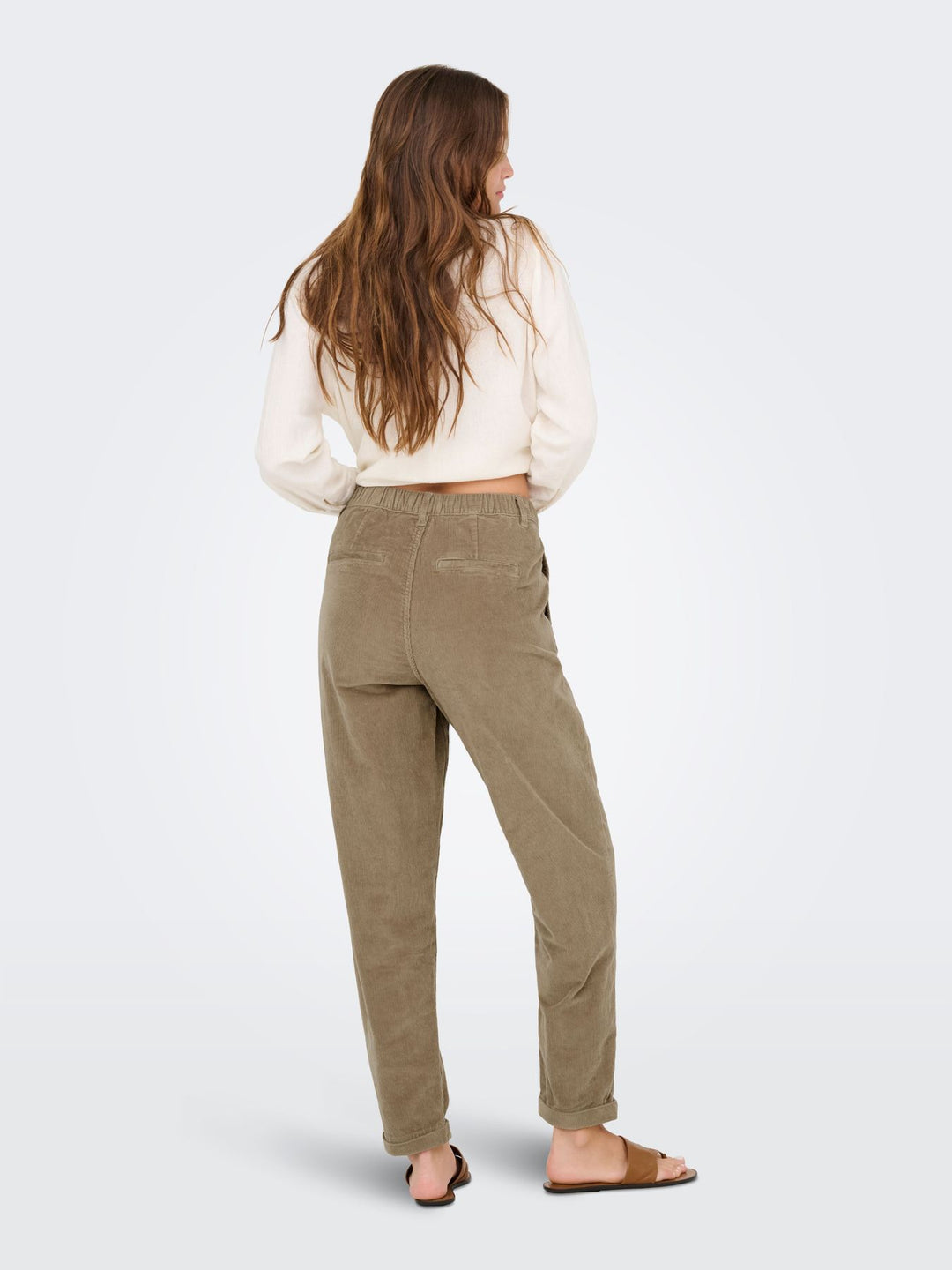 ONLFLORA MW ELA CORD CAROT PANT PNT