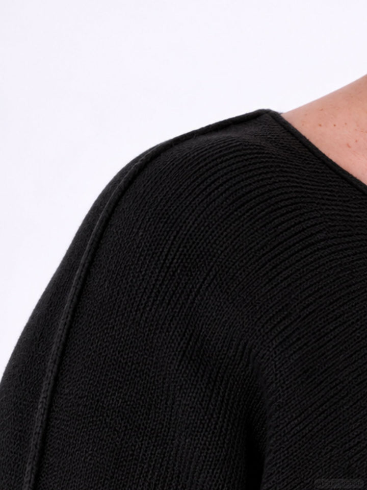Schwarzer  Strickpullover Damen Rundhals abgerundeter Bund