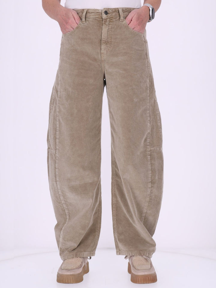 Damen Cordhose Barrel Fit – Albicocca