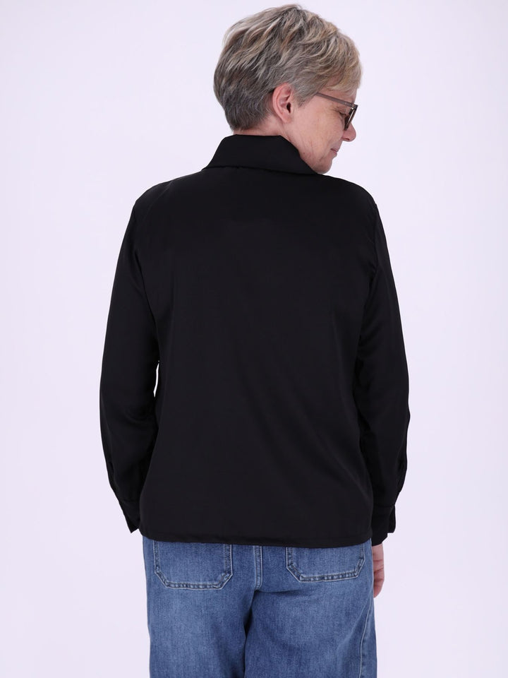 Schwarze Damenbluse mit Hemdkragen
