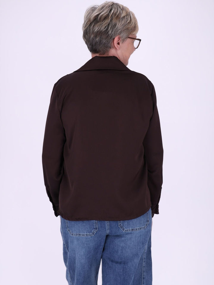 Braune Damenbluse mit Hemdkragen