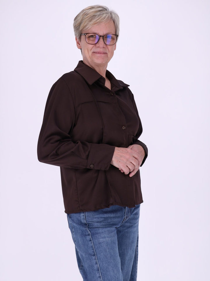 Braune Damenbluse mit Hemdkragen