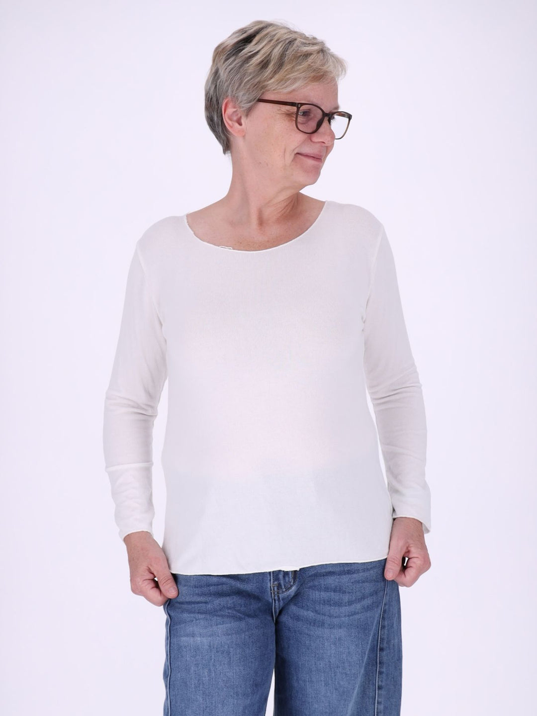Damen Feinstrickshirt mit Rundhalsausschnitt – Weiß