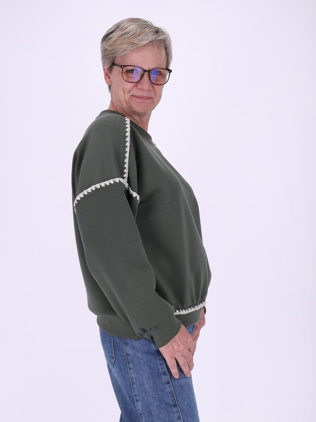 Khaki Sweatshirt Damen mit Mäusezähnchen – lässig & feminin