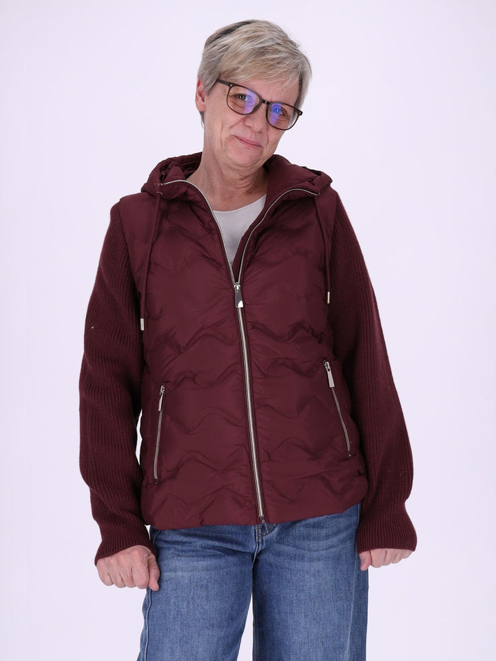 Damen Steppjacke mit Strickärmeln und Reißverschluss – sportlich & modern