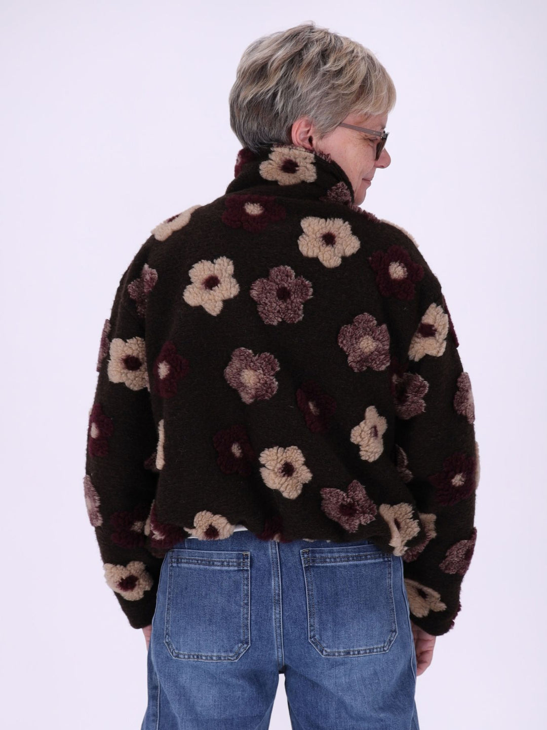 Damen Teddy-Fleecejacke kurz mit Blütenmuster – kuschelig, modern & floral