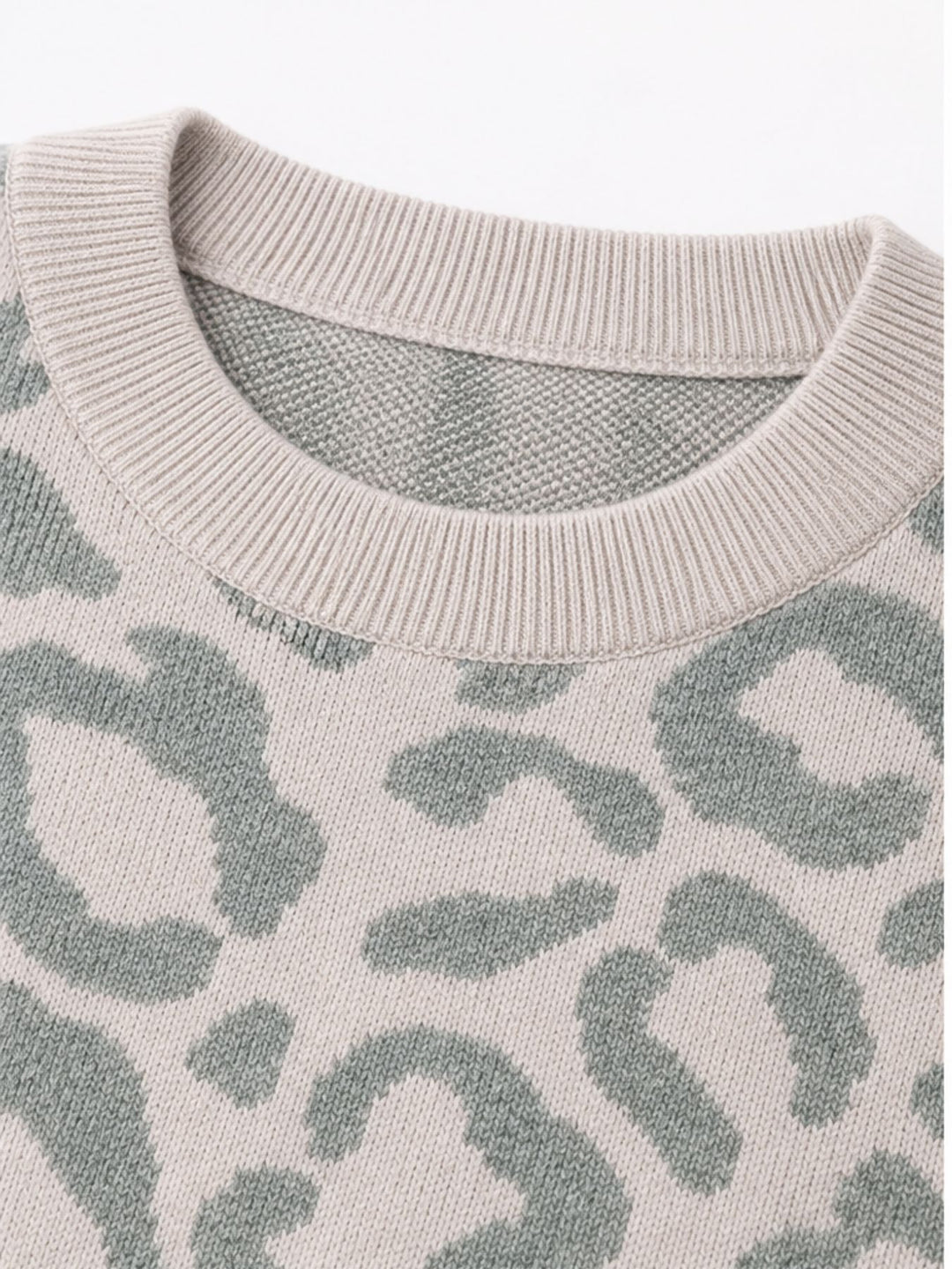 Damen Strickpullover mit Leo-Muster – Creme-Mint, weich & modern