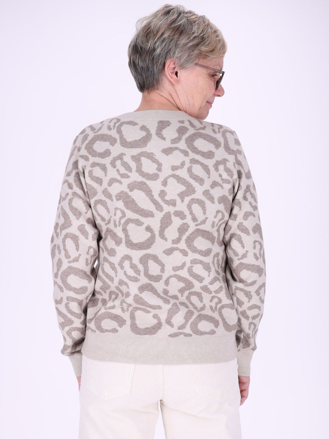 Brauner Damen Strickpullover mit Leo-Muster – weich, modern & stilvoll