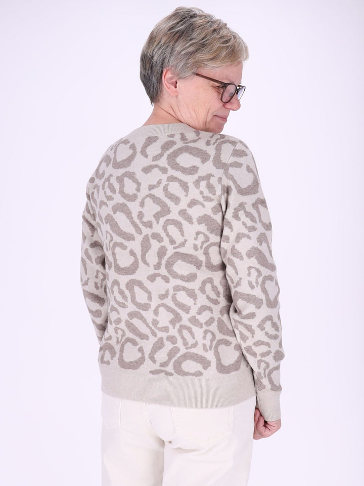 Brauner Damen Strickpullover mit Leo-Muster – weich, modern & stilvoll