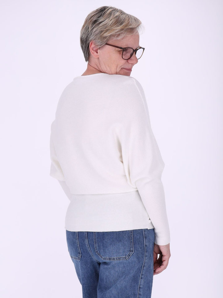 Weißer Damen Strickpullover mit Fledermausärmeln – weich, elegant & modern
