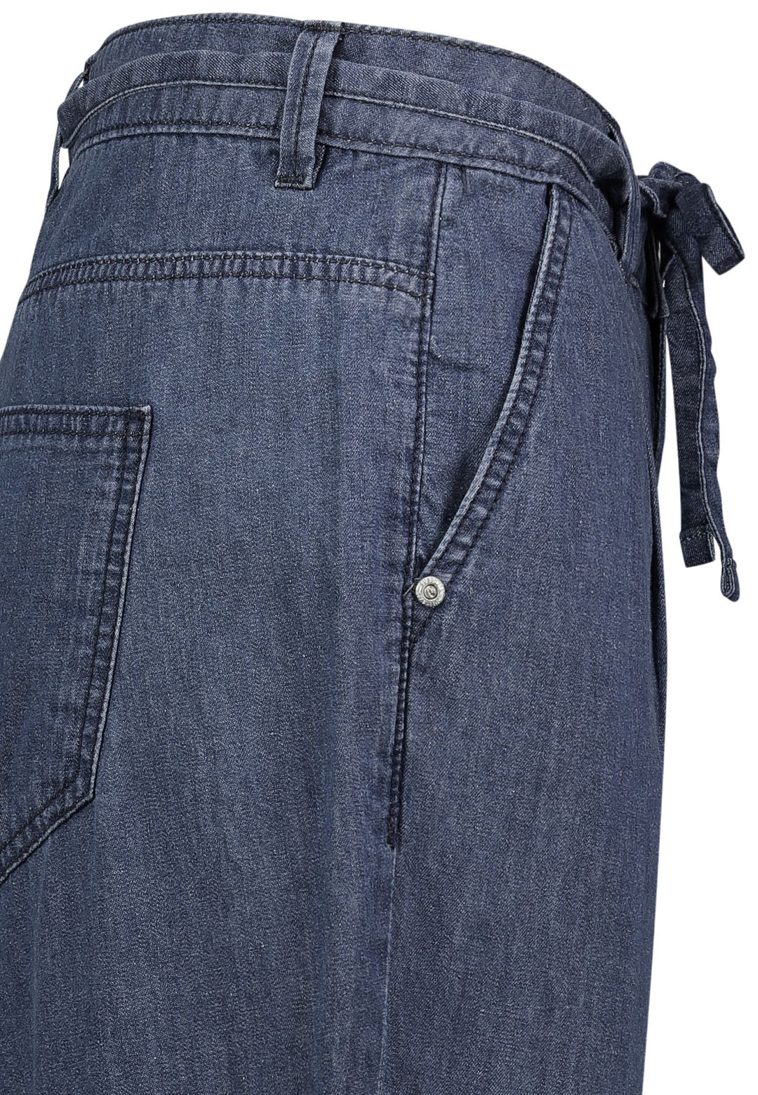 Damen DOB light denim ballon fit, Falten