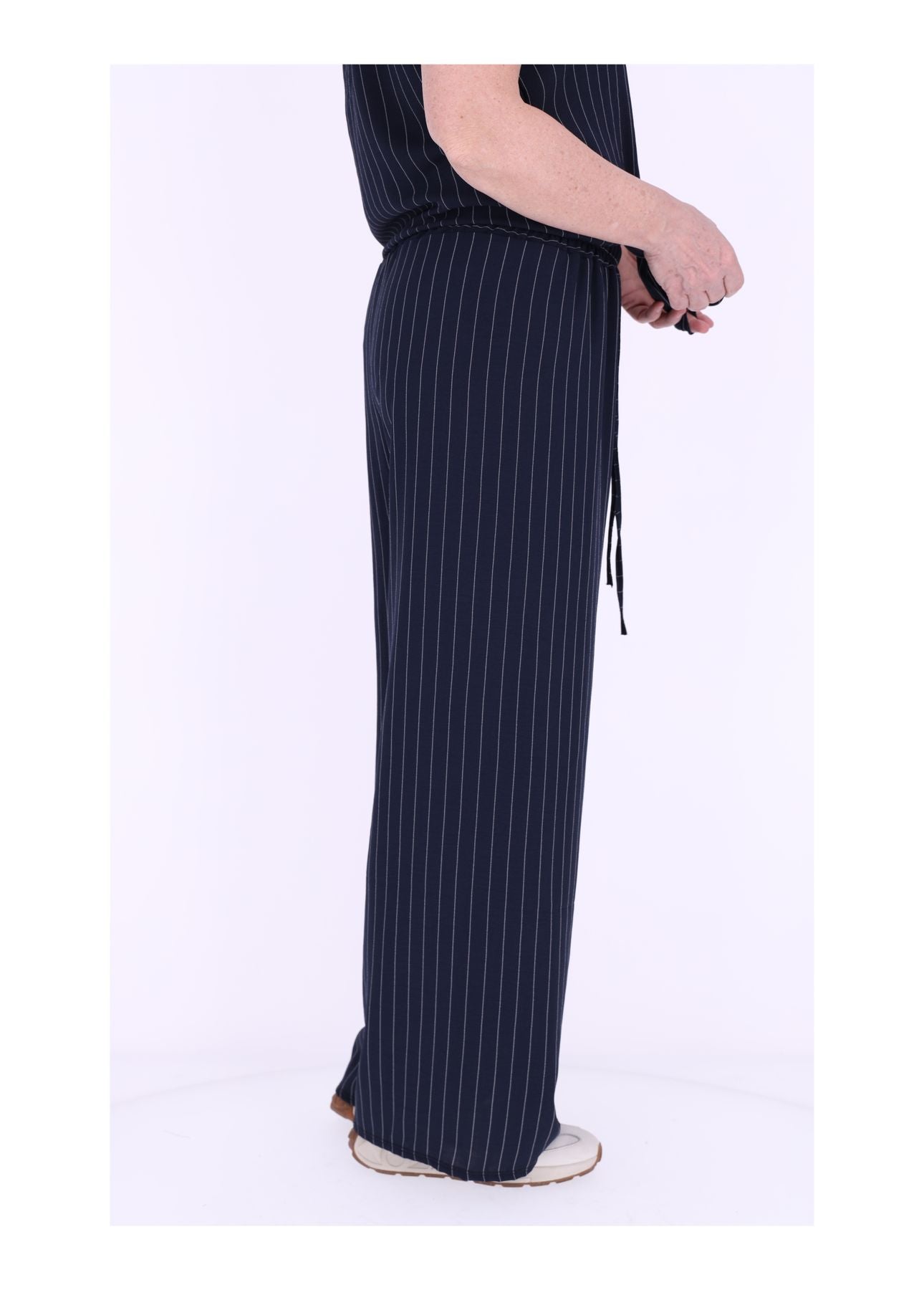 Damen Hose Sommerqualität Nadelstreifen