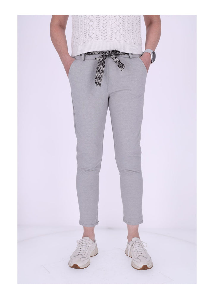 Damen Hose Splash of Color mit Gürtel