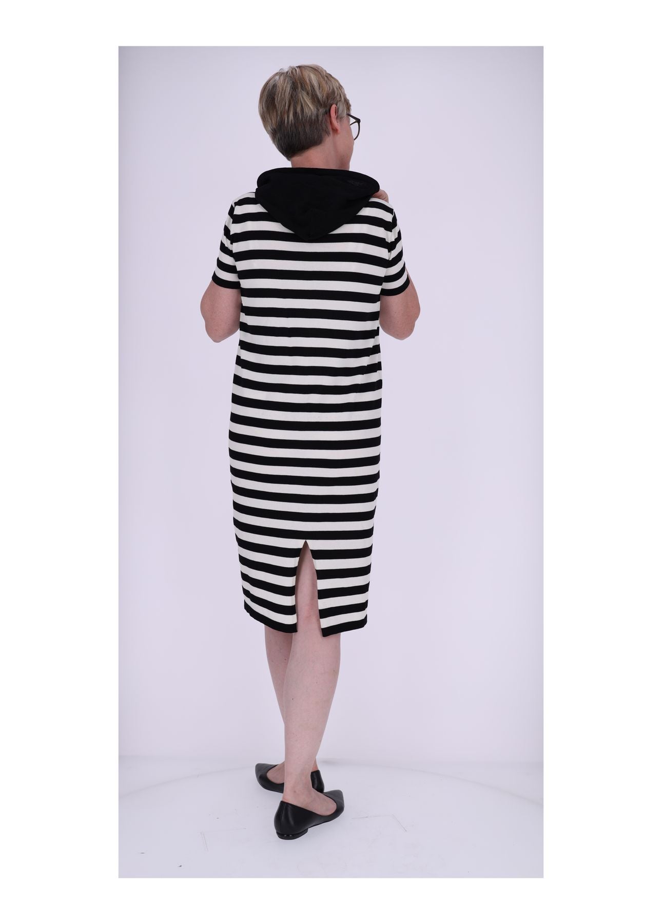 Kleid Feinstrick Kapuze