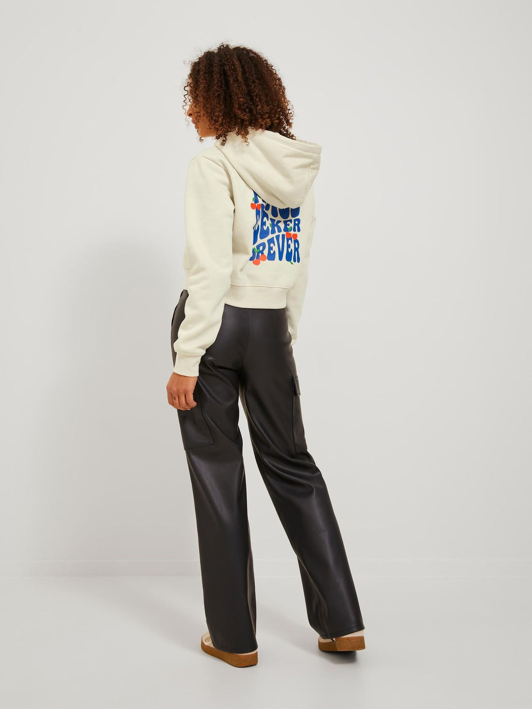 Damen JXROWAN RLX LS SHORT HOOD SWT